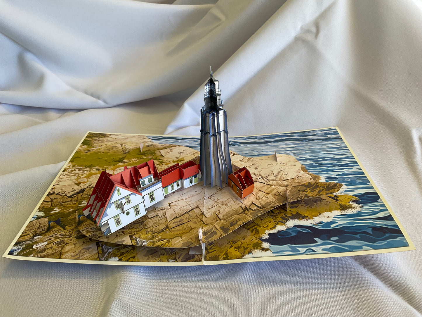 PORTLAND LIGHTHOUSE POP-UP CARD