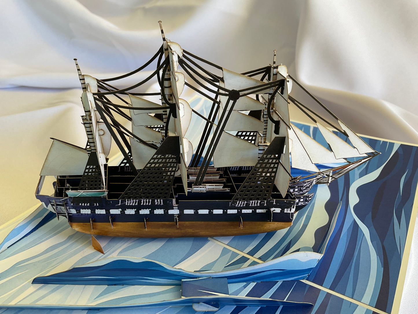 USS CONSTITUTION POP-UP CARD